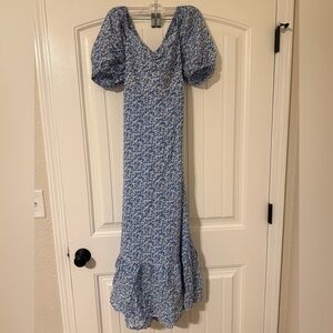 blu pepper green floral dress The Snook Smocked Floral Midi Dress in Blue + Fuchsia – Piper & Scoot main image 0